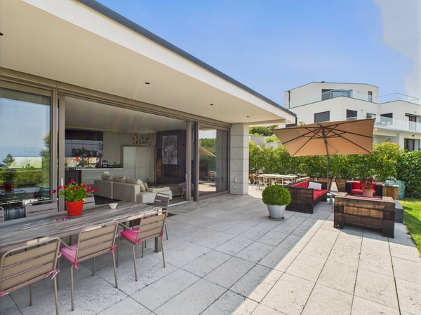 Somptueuse villa vue lac 3