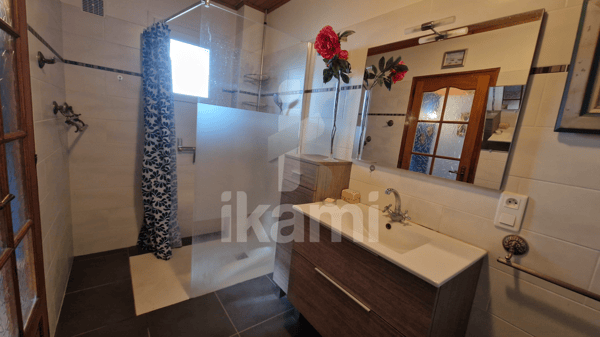 FAVERGES - Maison familiale 284 m² dont 195 m² habitables avec terrain de 2 015 m² 12