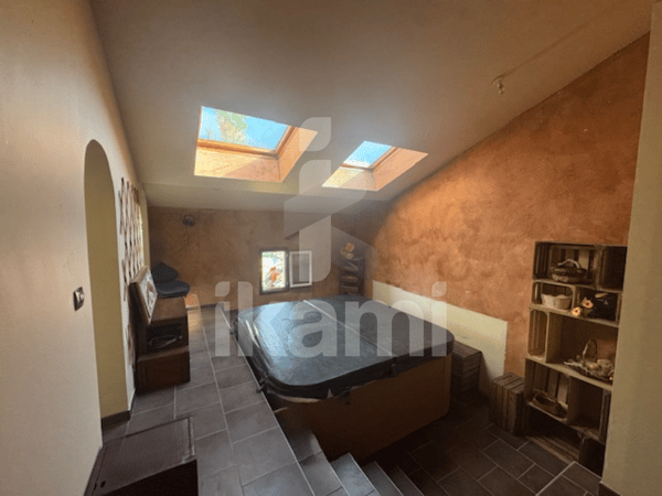 MAISON/EXPLOITATION 15 HECTARES LENS LESTANG 10