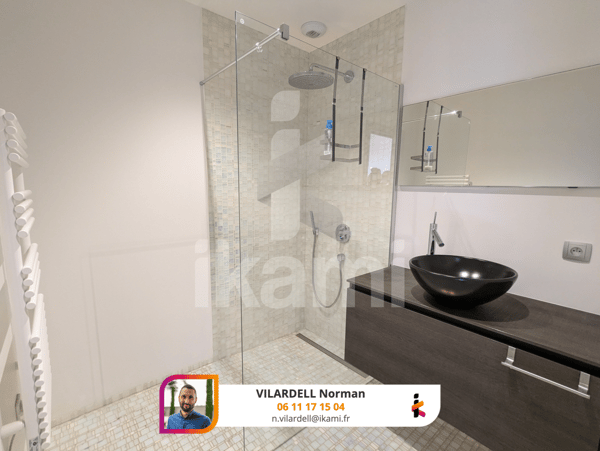 Villa de Standing avec Vue Exceptionnelle 12