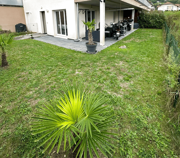 Appartement T2 avec jardin de 103 m2 - Cranves Sales 2
