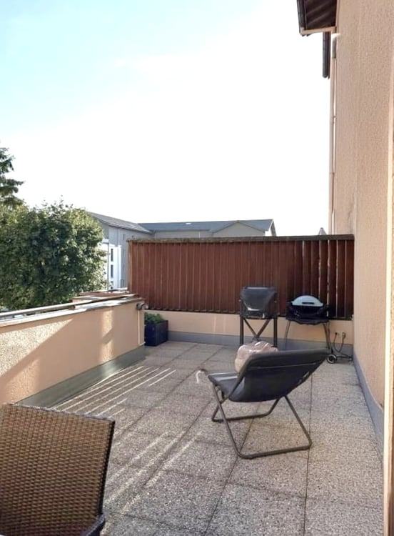 Superbe T4 rénové de 97 m2 avec grande terrasse 7