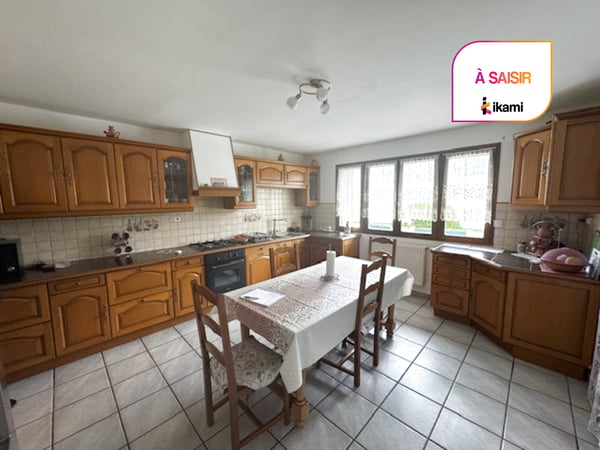 MARIGNIER MAISON  ET ENTREPOT 557 M² 9