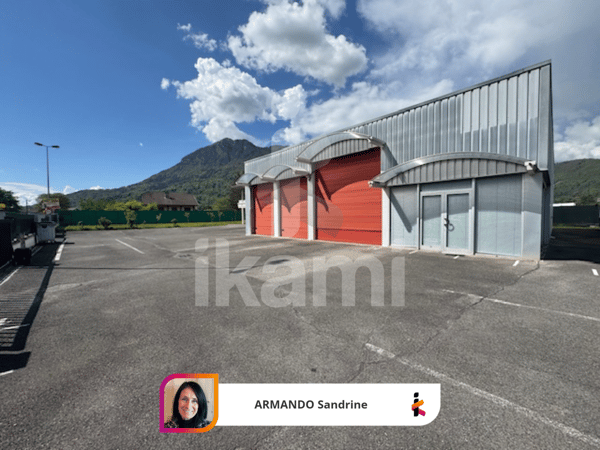 MARIGNIER MAISON  ET ENTREPOT 557 M² 10