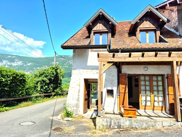 Charmante maison T4 au calme aux portes de Genève 1
