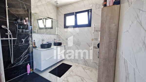 Lathuile, Maison 165 m² avec piscine à 1 km du lac d'Annecy   Coup de coeur assuré 8