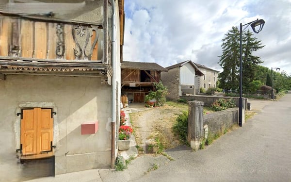 Ensemble immobilier à rénover et terrain constructible 10