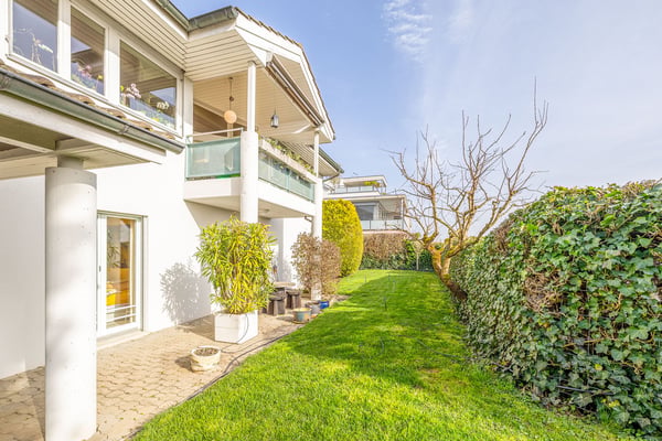 Grosszügiges Einfamilienhaus mit Garten, Sauna und Weitsicht 14