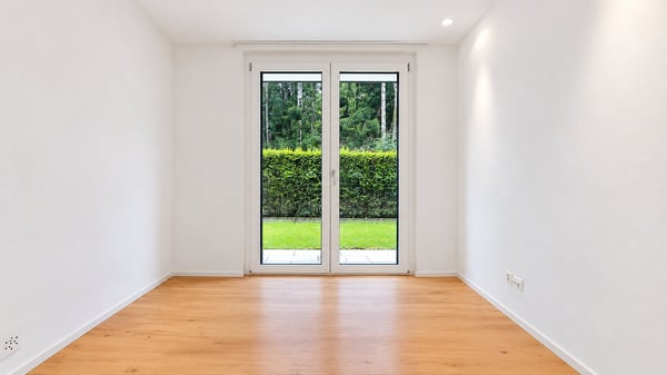 Helle Gartenwohnung mit grosszügigem Wohn- und Aussenbereich am Waldrand 8