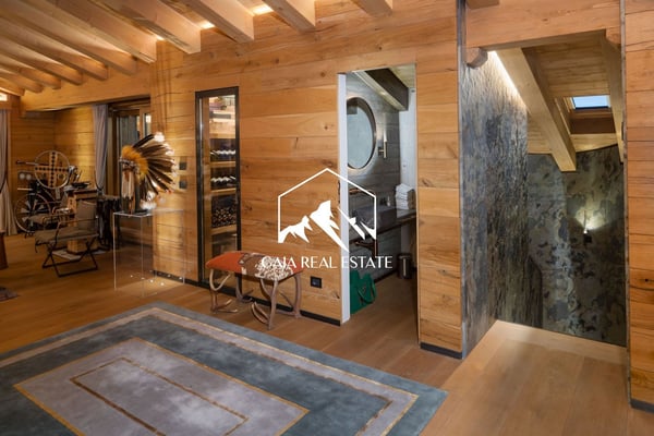 Steffany - Attique 13