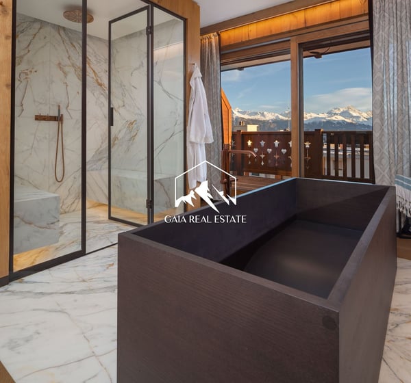 Steffany - Attique 17