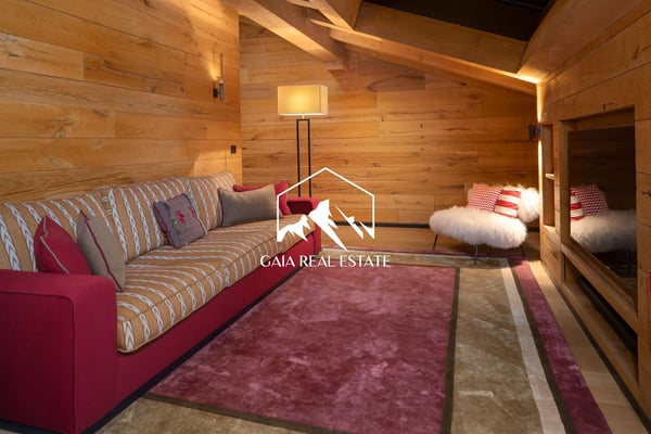 Steffany - Attique 4