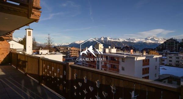 Steffany - Attique 22