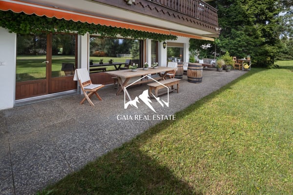 Stunning 4.5-Room Apartment on Route de Tsarbouye 3