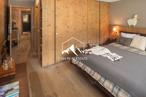 Stunning 4.5-Room Apartment on Route de Tsarbouye 13