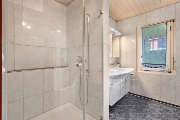 2.5-Zimmer-Einfamilienhaus mit Weitblick in Egerkingen 10