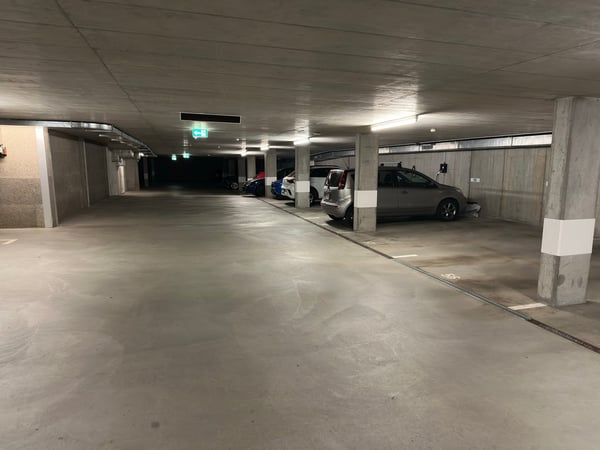 Parkplätze in der ESH Burgfeld Belp zu vermieten 6