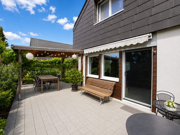 Safnern: 5.5-Zi.-Einfamilienhaus mit Garten - ruhig & gepflegt 12