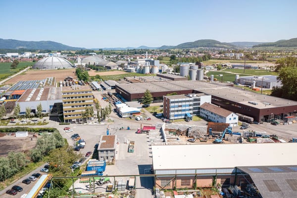 Moderner Bürokomplex im Gewerbe- und Industrieareal Isemeyer in Rheinfelden 1