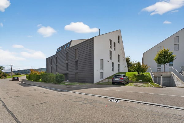 Moderne, helle 1.5 Zimmer-Wohnung mit einer grossen Terrasse 4