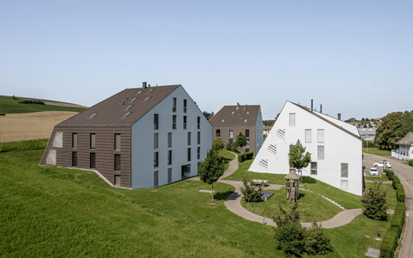 Moderne, helle 1.5 Zimmer-Wohnung mit einer grossen Terrasse 3