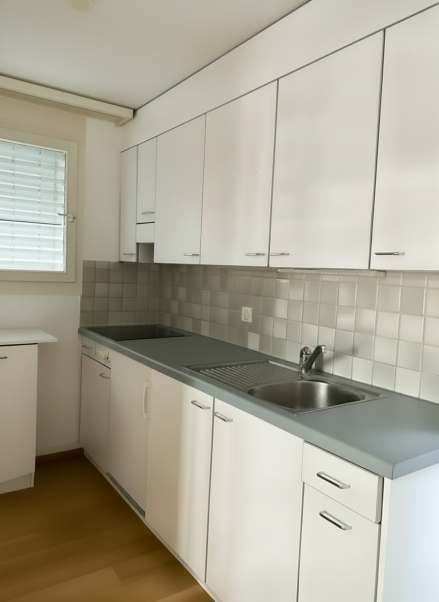 Immobilie in Hünenberg - 2.5-Zimmer-Wohnung im Erdgeschoss | Seenah & vielseitig inkl. PP - Bild 1