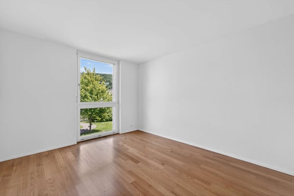 moderen und helle 5.5-Zimmerwohnung mit grosser Terrasse von 35.5m2 | Ihr Rückzugsort im Grünen 6
