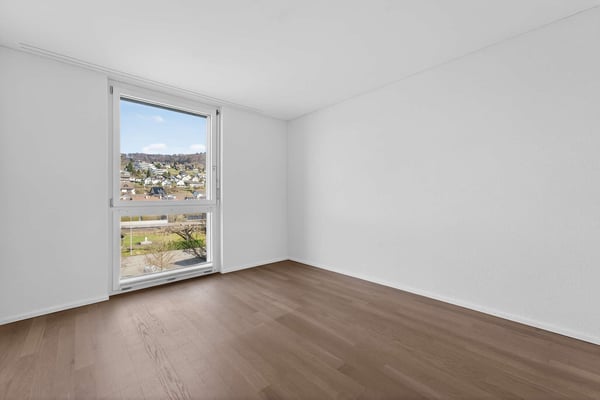 Ankommen und durchatmen: Moderne 4.5-Zimmerwohnung mit unverbaubarer Weitsicht ins Grüne 2
