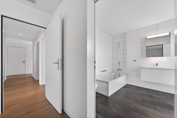 helle 4.5 Zimmerwohnung 4