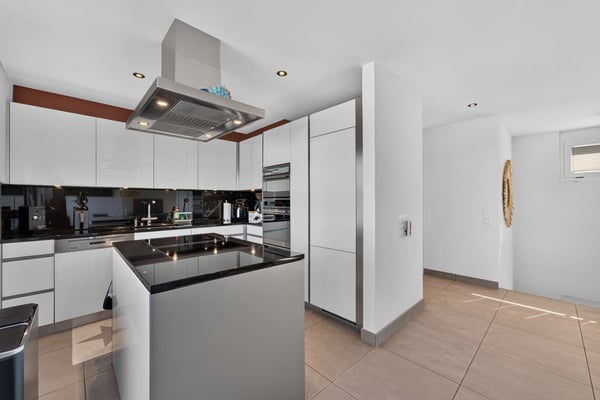 ?Ihr neues Zuhause: Grosszügige 4.5-Zimmer-Maisonette in familienfreundlicher Lage 9