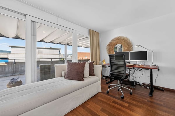 Viel Platz für die Familie: 3½-Zimmer-Maisonette in Geroldswil 13