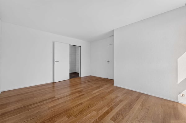 Grosszügige, helle 3.5 Zimmerwohnung mit grosser Terrasse 8