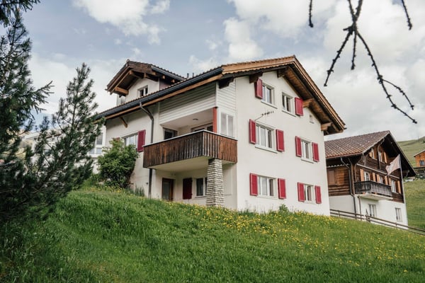 Charmantes Einfamilienhaus in Lumbrein mit wunderschöner Aus- und Bergsicht 3