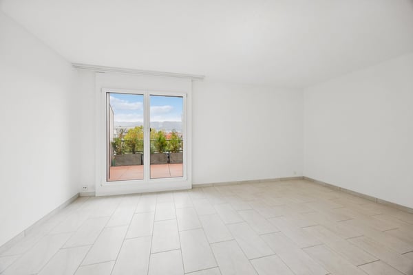Moderne 1-Zimmer-Maisonette-Wohnung mit Stadtblick in Dietikon 22
