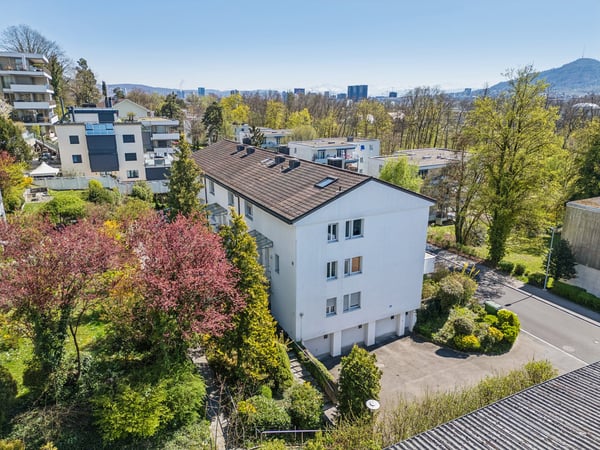 Modernes möbliertes Zimmer mit privatem Zugang in Oberengstringen 21