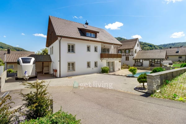 FREISTEHENDES EINFAMILIENHAUS MIT POOL (STEUERFUSS 90 %)--SINGLE-FAMILY HOUSE WITH POOL (TAX RATE 90%) 4