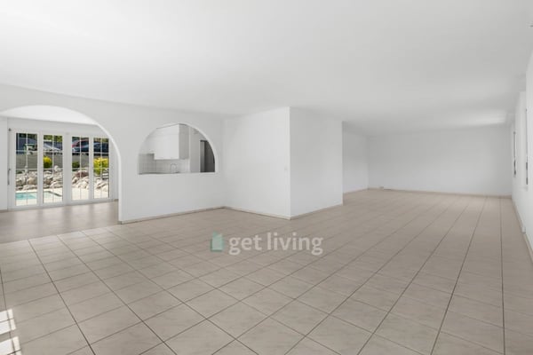 FREISTEHENDES EINFAMILIENHAUS MIT POOL (STEUERFUSS 90 %)--SINGLE-FAMILY HOUSE WITH POOL (TAX RATE 90%) 6