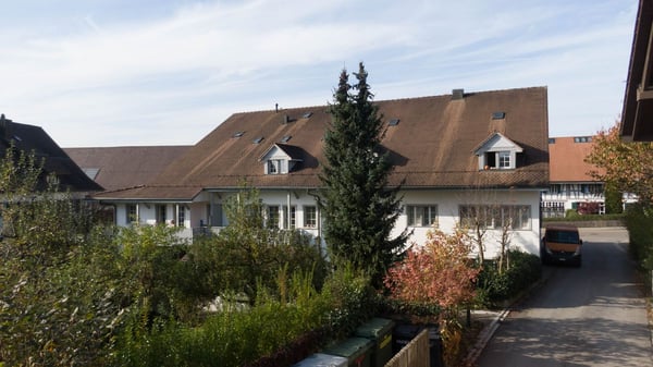 CHARMANT GEMÜTLICHE 1.5-ZIMMER - DUPLEXWOHNUNG IM ATTRAKTIVEN DORFKERN 6