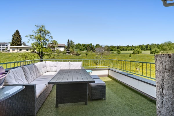 GROSSZÜGIGE ATTIKAWOHNUNG MIT TRAUMHAFTER AUSSICHT 6