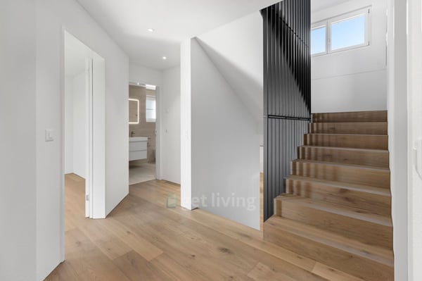 VERWIRKLICHEN SIE IHREN TRAUM ! STEUERFUSS 62 %--REALIZE YOUR DREAM ! TAX RATE 62 % 8