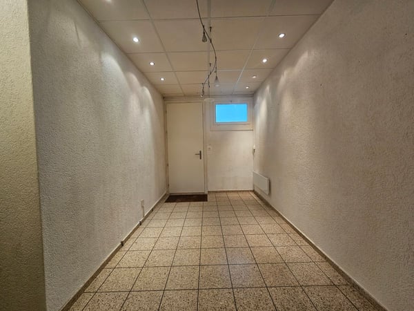 IHRE NEUE GESCHÄFTSADRESSE DIREKT AM BAHNHOF 11