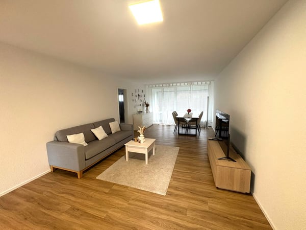 Moderne 1.5-Zimmer-Wohnung mit Balkon 2