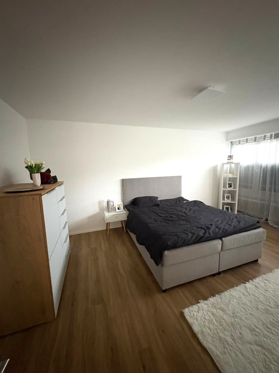 Moderne 1.5-Zimmer-Wohnung mit Balkon 4