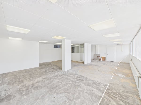Ihre Geschäftsadresse an der Hauptstrasse – Gewerbefläche mit hoher Sichtbarkeit 10