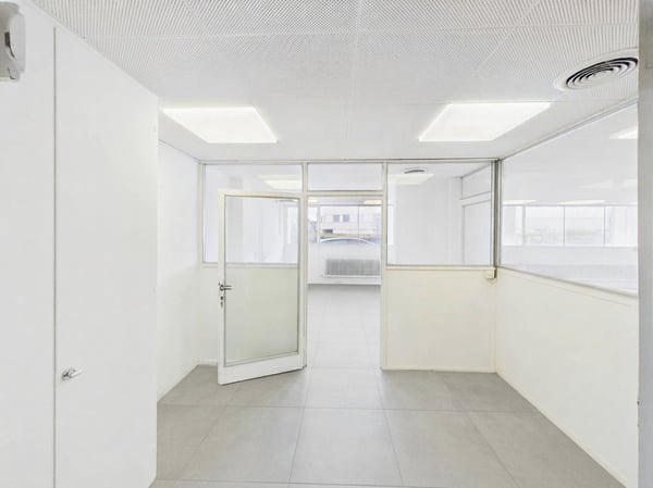 Ihre Geschäftsadresse an der Hauptstrasse – Gewerbefläche mit hoher Sichtbarkeit 9