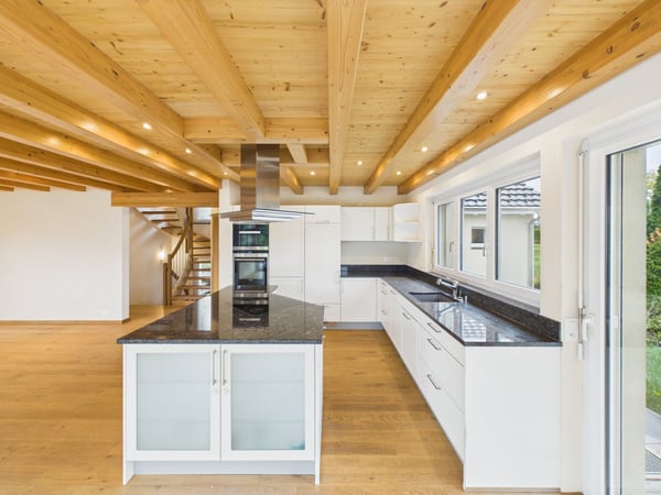 Ein Haus mit Charakter. Ein Ausblick zum Bleiben. 2