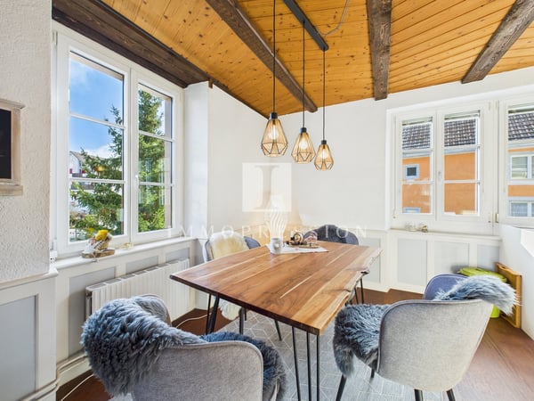 Zwei Etagen voller Wohlgefühl: Möbliertes Wohnduplex befristet zur Miete! 3