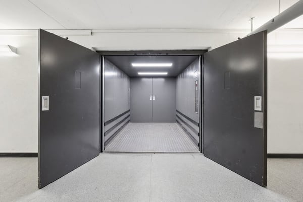 Zweckmässige Gewerbeflächen in attraktivem Umfeld 9