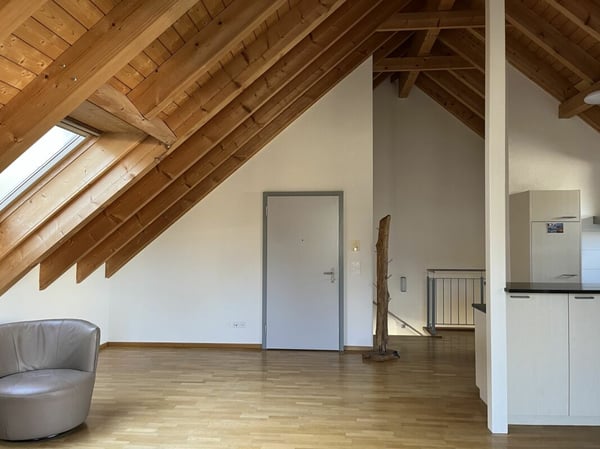 1.5 Zimmer-Maisonette-Wohnung 4