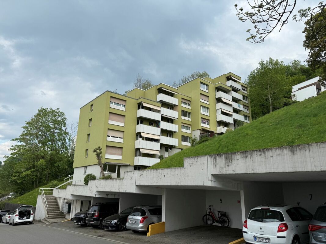 3.5 Zimmerwohnung mit Sitzplatz